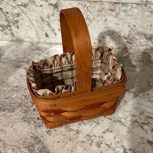 Longaberger Brown Wooden Basket with Cream Heart-Print Liner